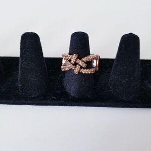 5/$25 Vintage bronze boho stretch ring